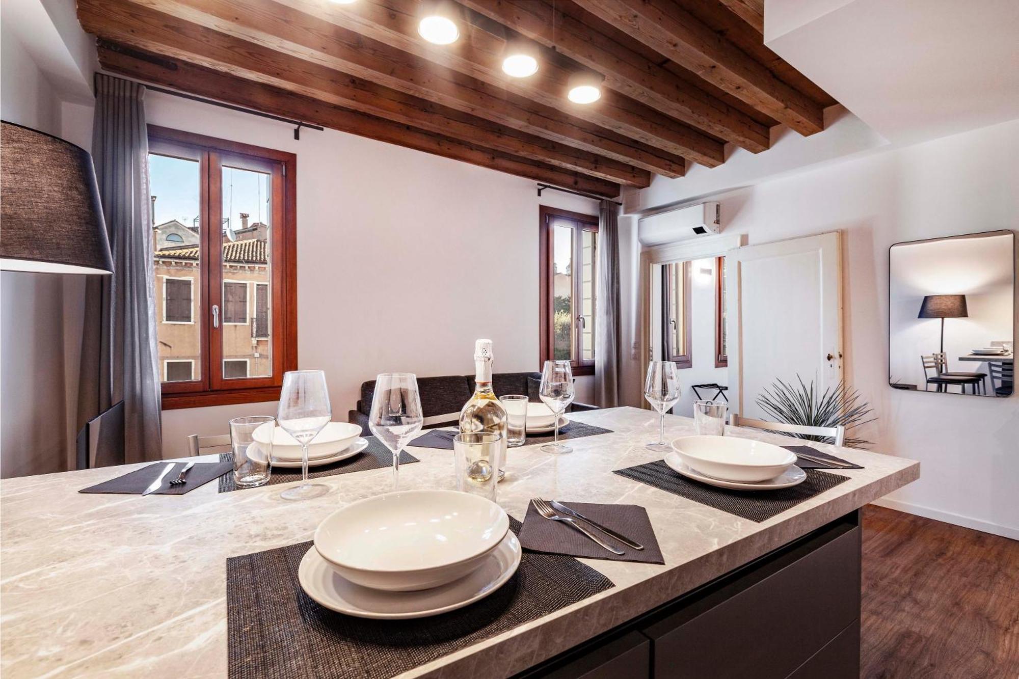 San Lorenzo Apartments 5054 Venice Ngoại thất bức ảnh